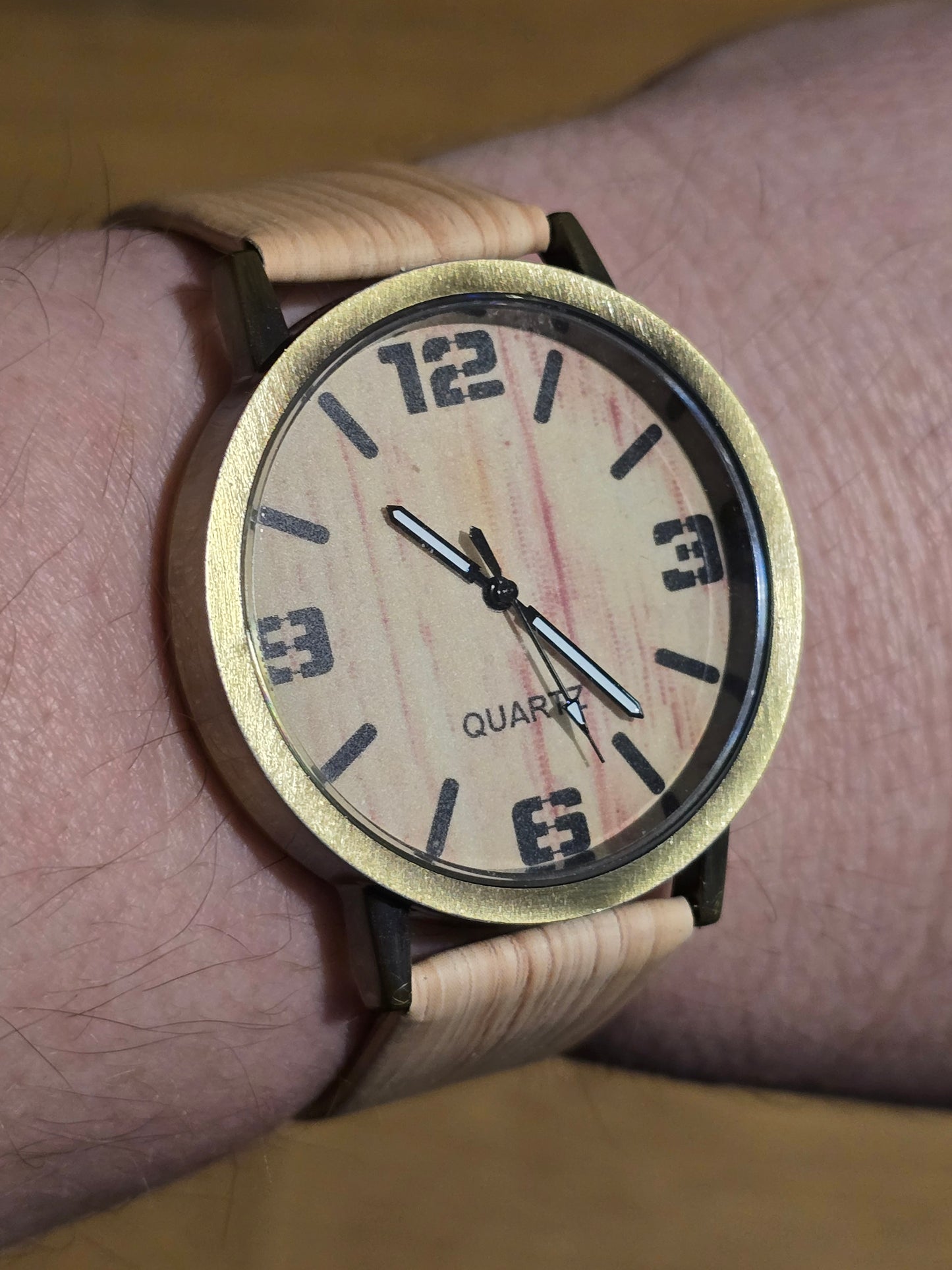 Wooden Style Unisex Quartz Watch - New - 1