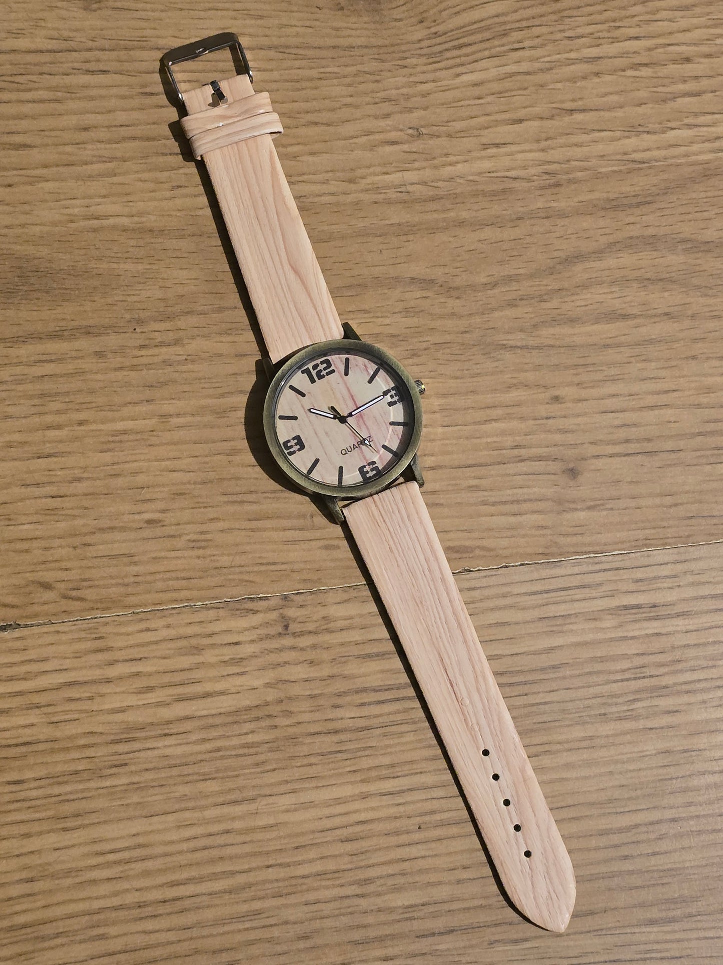 Wooden Style Unisex Quartz Watch - New - 1