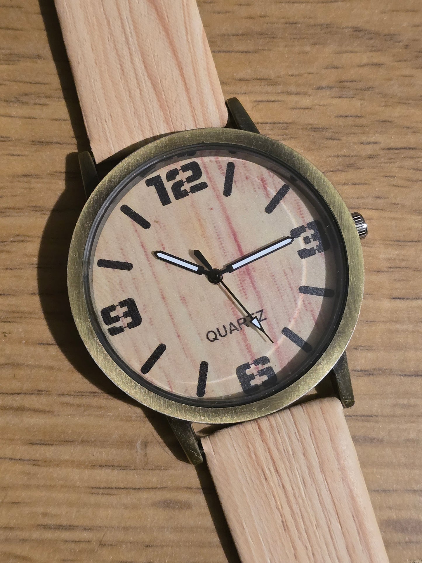 Wooden Style Unisex Quartz Watch - New - 1