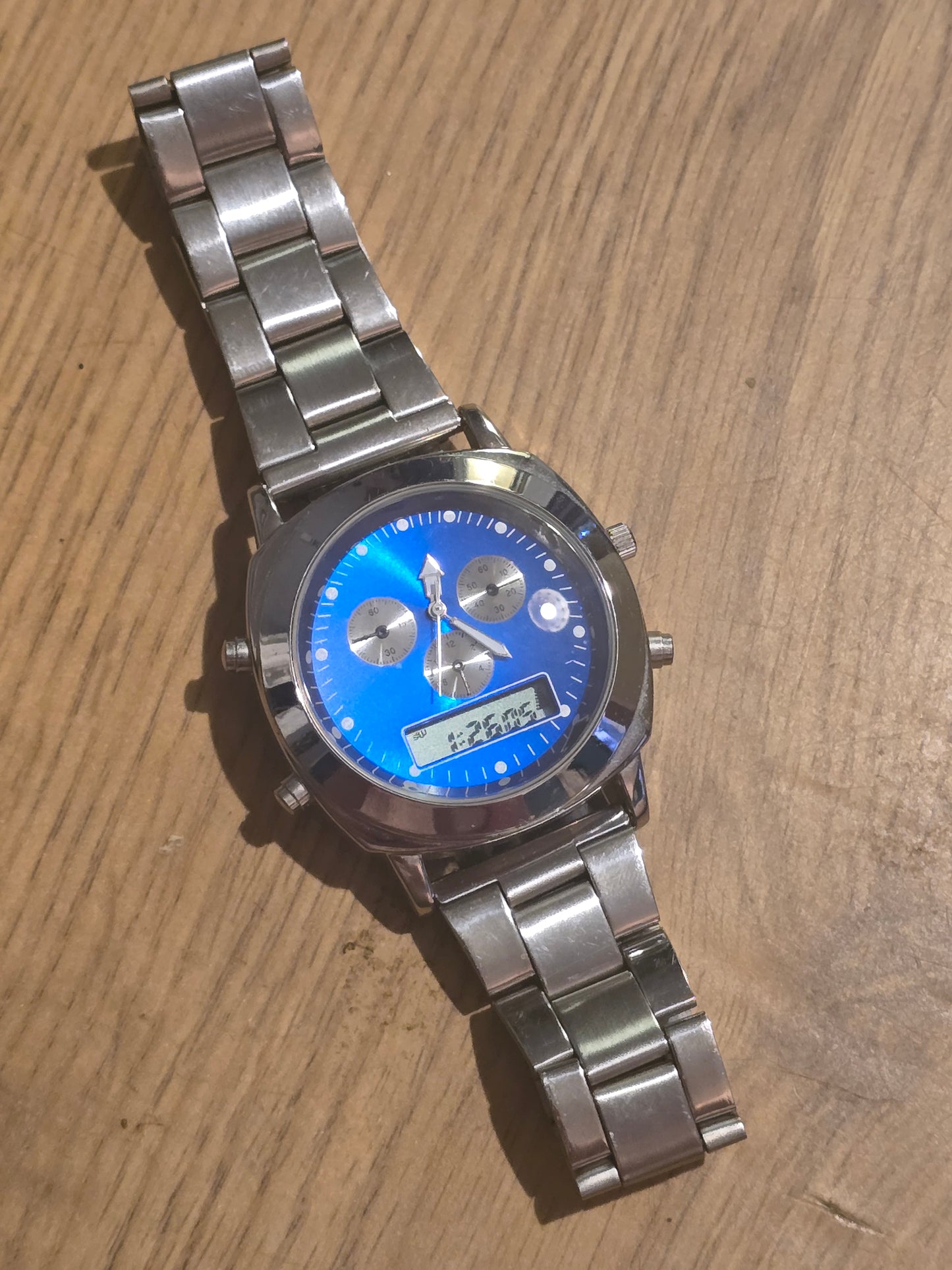 Mens Dual-Time Analogue / Digital Quartz Watch - Pre-owned - 1