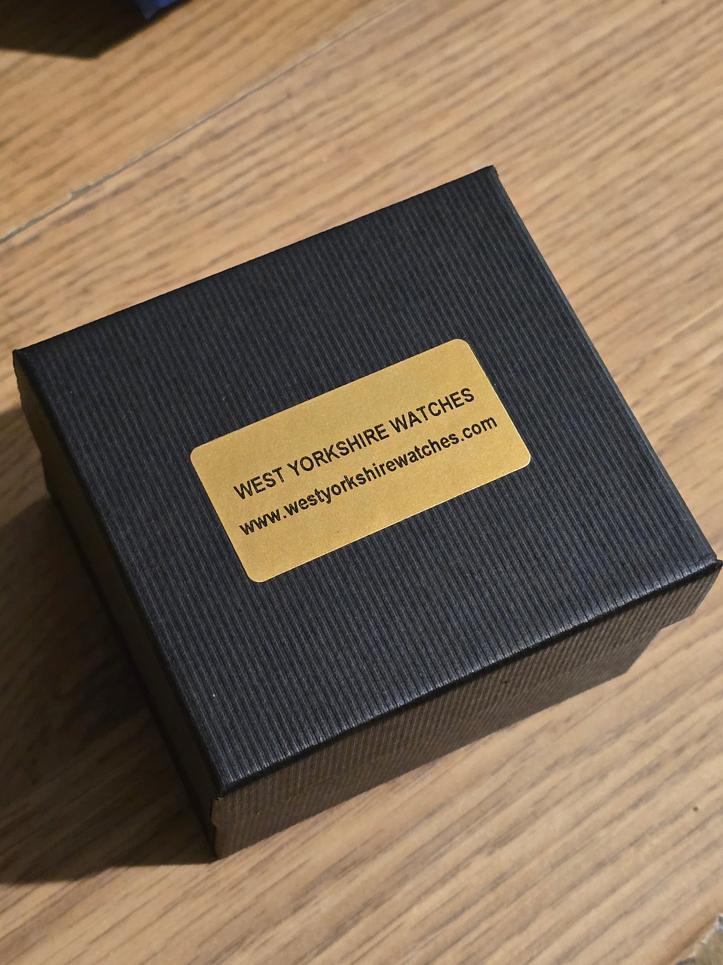 Marks & Spencer Collezione Ladies / Unisex Quartz Watch - Pre-owned - 1