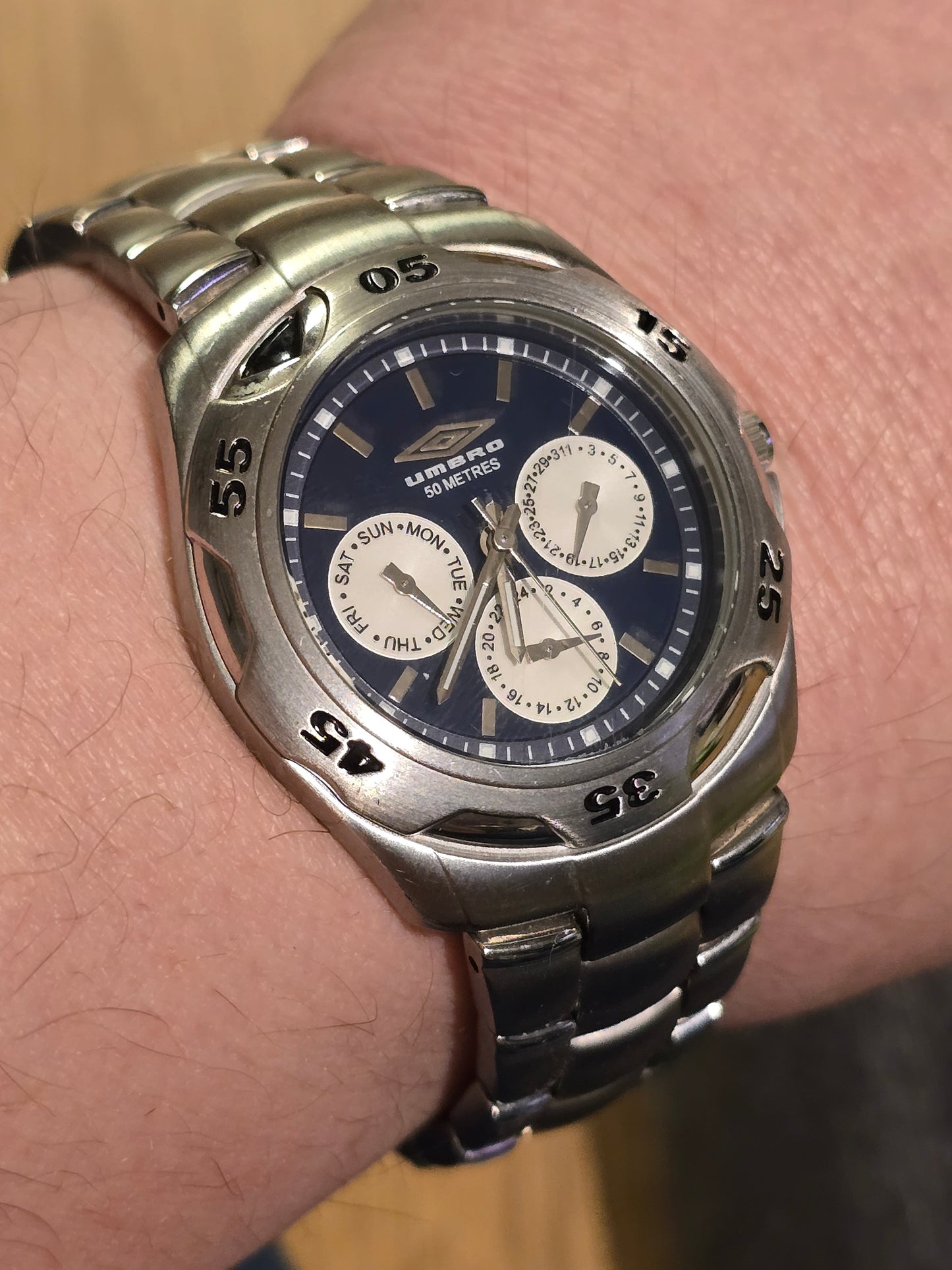 Umbro Mens Water Resistant Quartz Watch - Pre-owned - 1