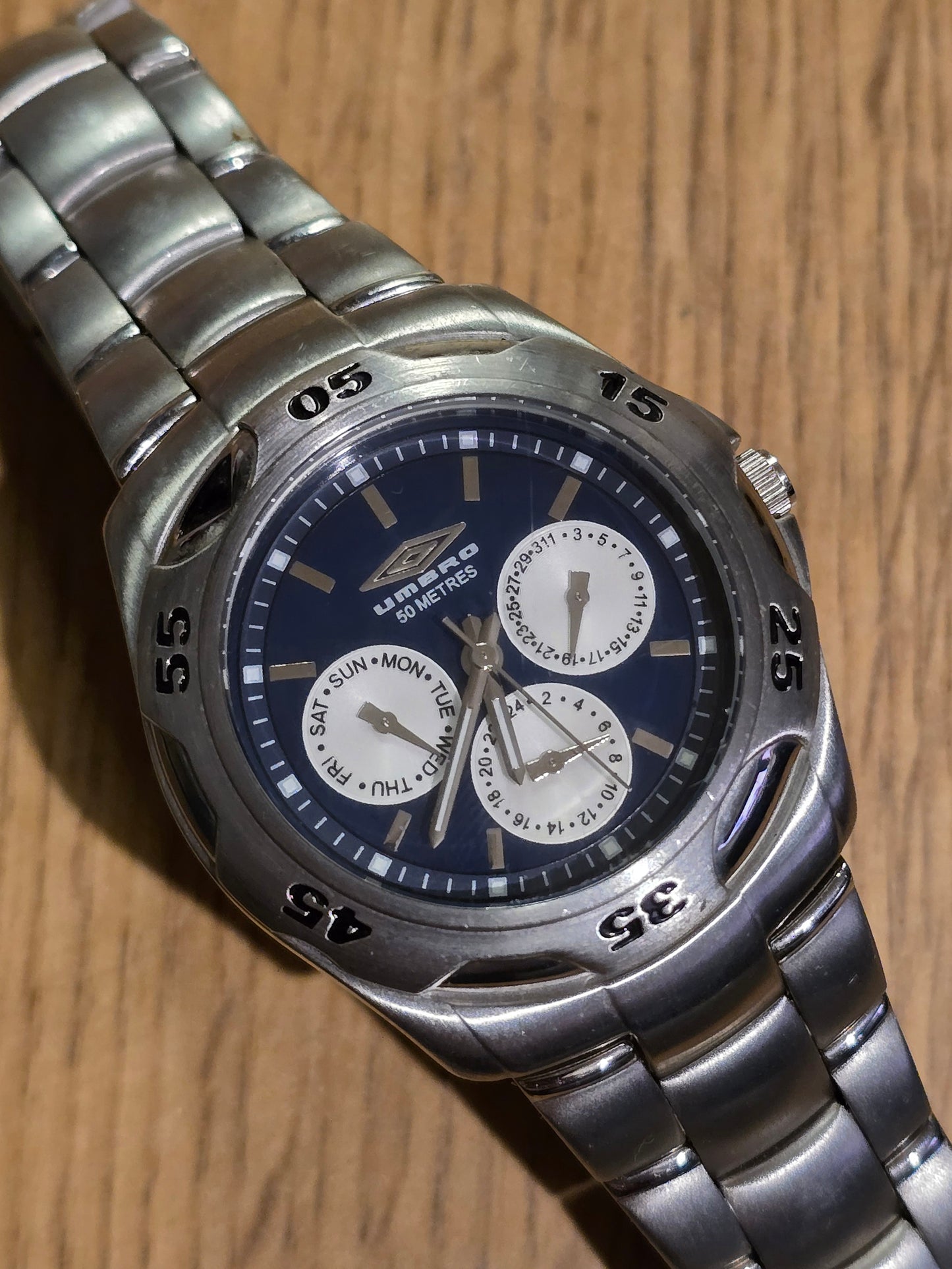 Umbro Mens Water Resistant Quartz Watch - Pre-owned - 1