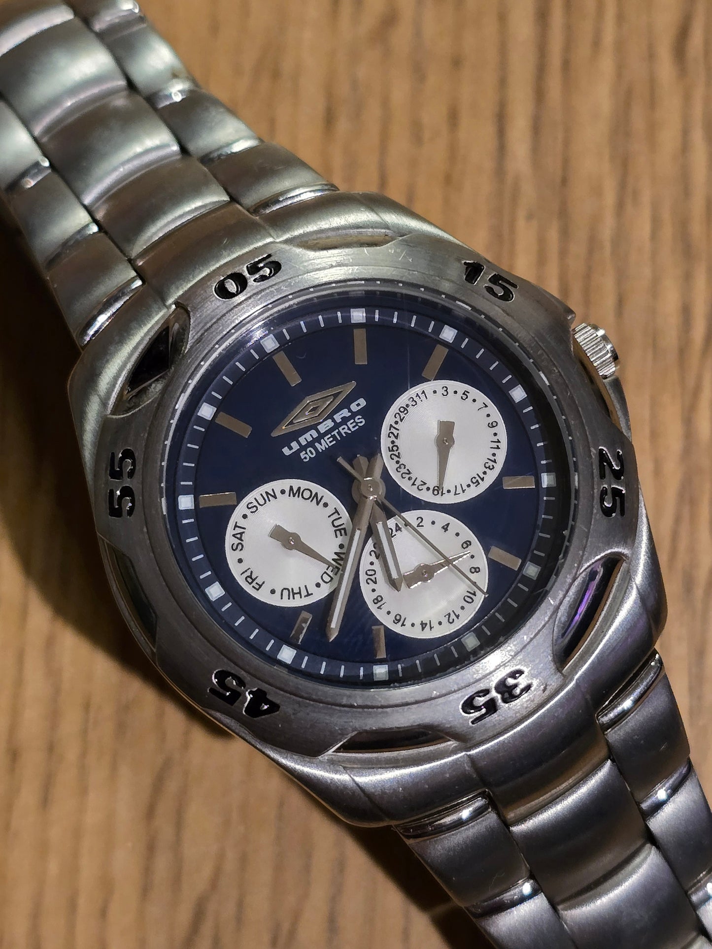 Umbro Mens Water Resistant Quartz Watch - Pre-owned - 1