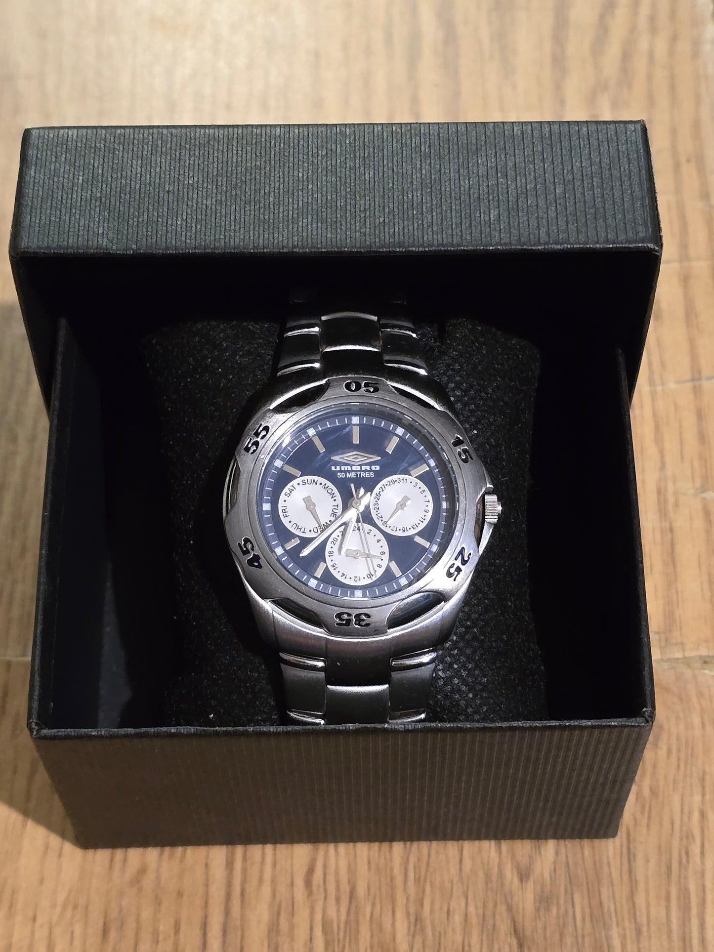 Umbro Mens Water Resistant Quartz Watch - Pre-owned - 1