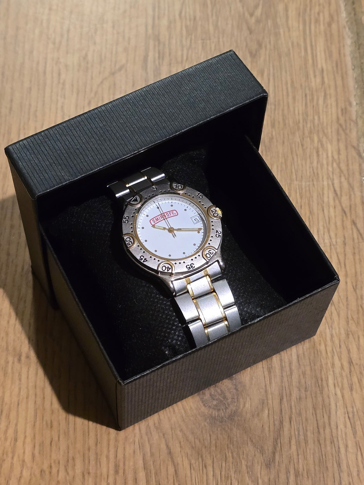 Smirnoff Ladies / Unisex Quartz Watch - Pre-owned - 1