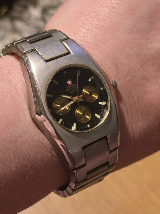 Swiss Hunter Ladies / Unisex Quartz Watch - Pre-owned - 1