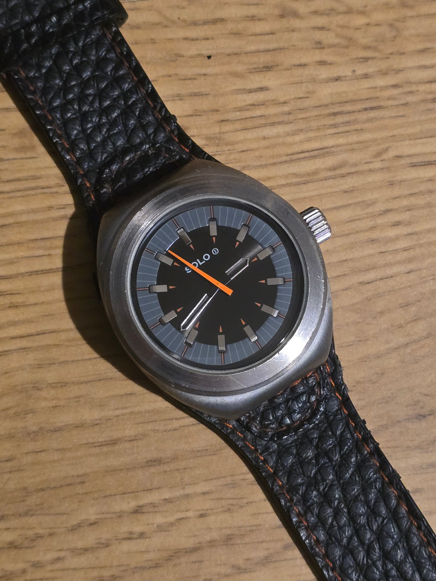 Solo Mens Quartz Watch - Pre-owned - 1