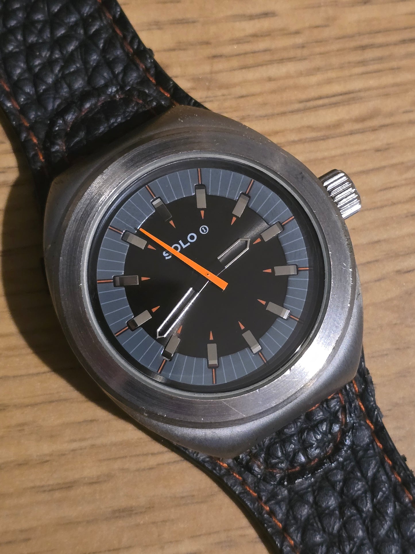 Solo Mens Quartz Watch - Pre-owned - 1