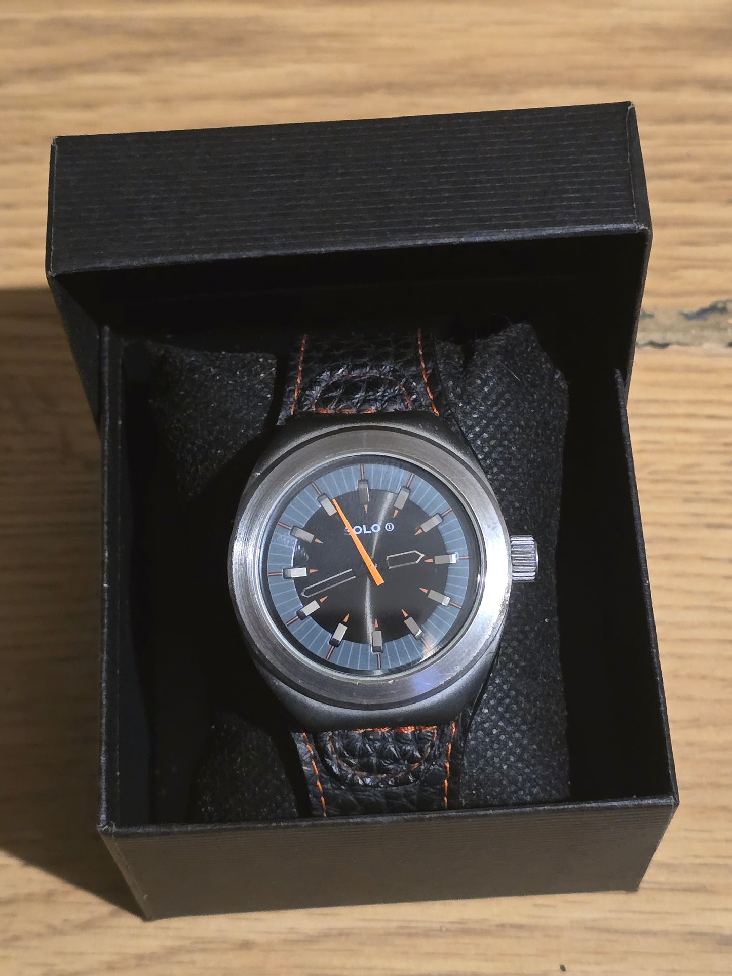 Solo Mens Quartz Watch - Pre-owned - 1