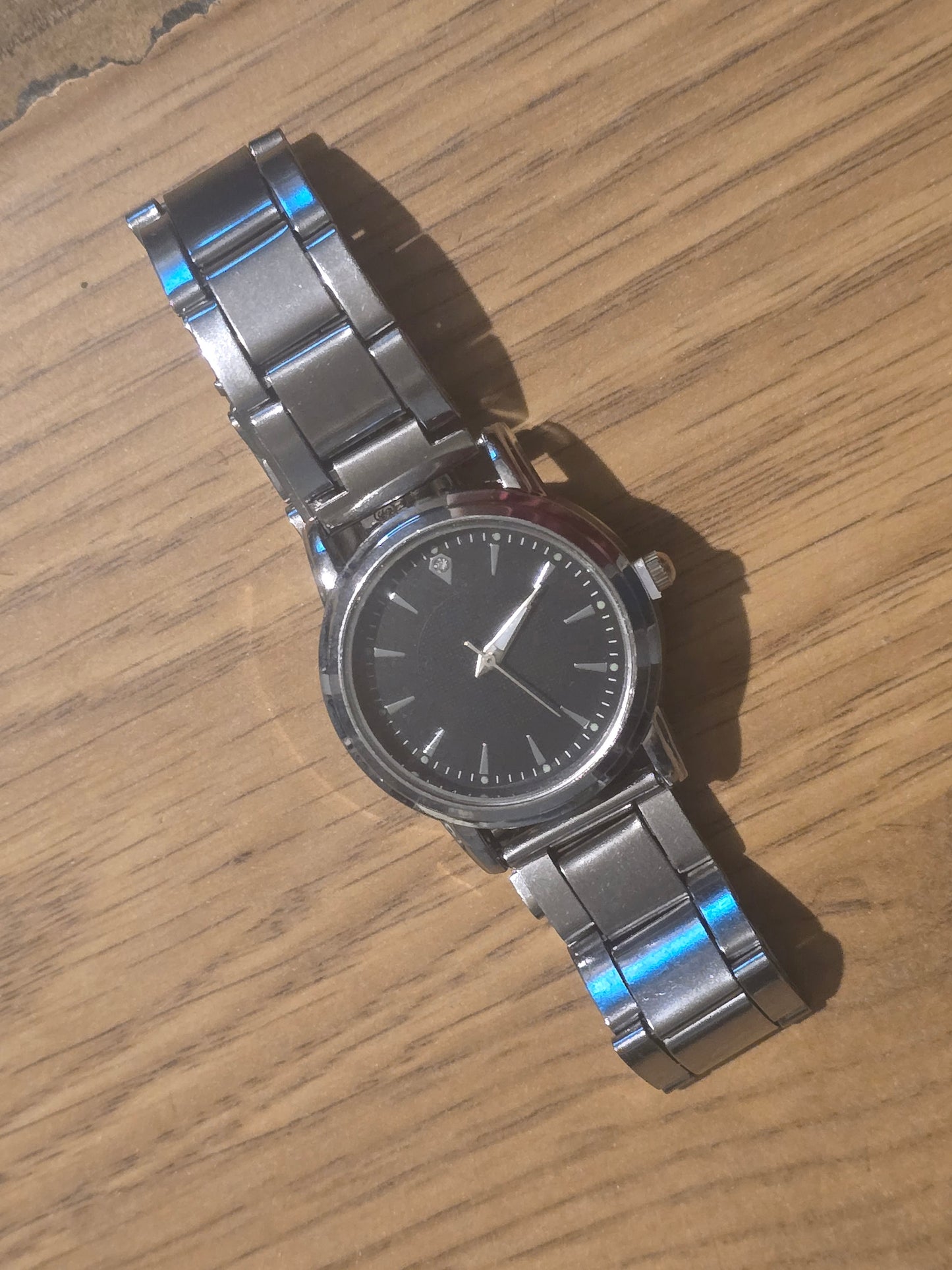 Ladies Classic Quartz Dress Watch - Silver - New - 2