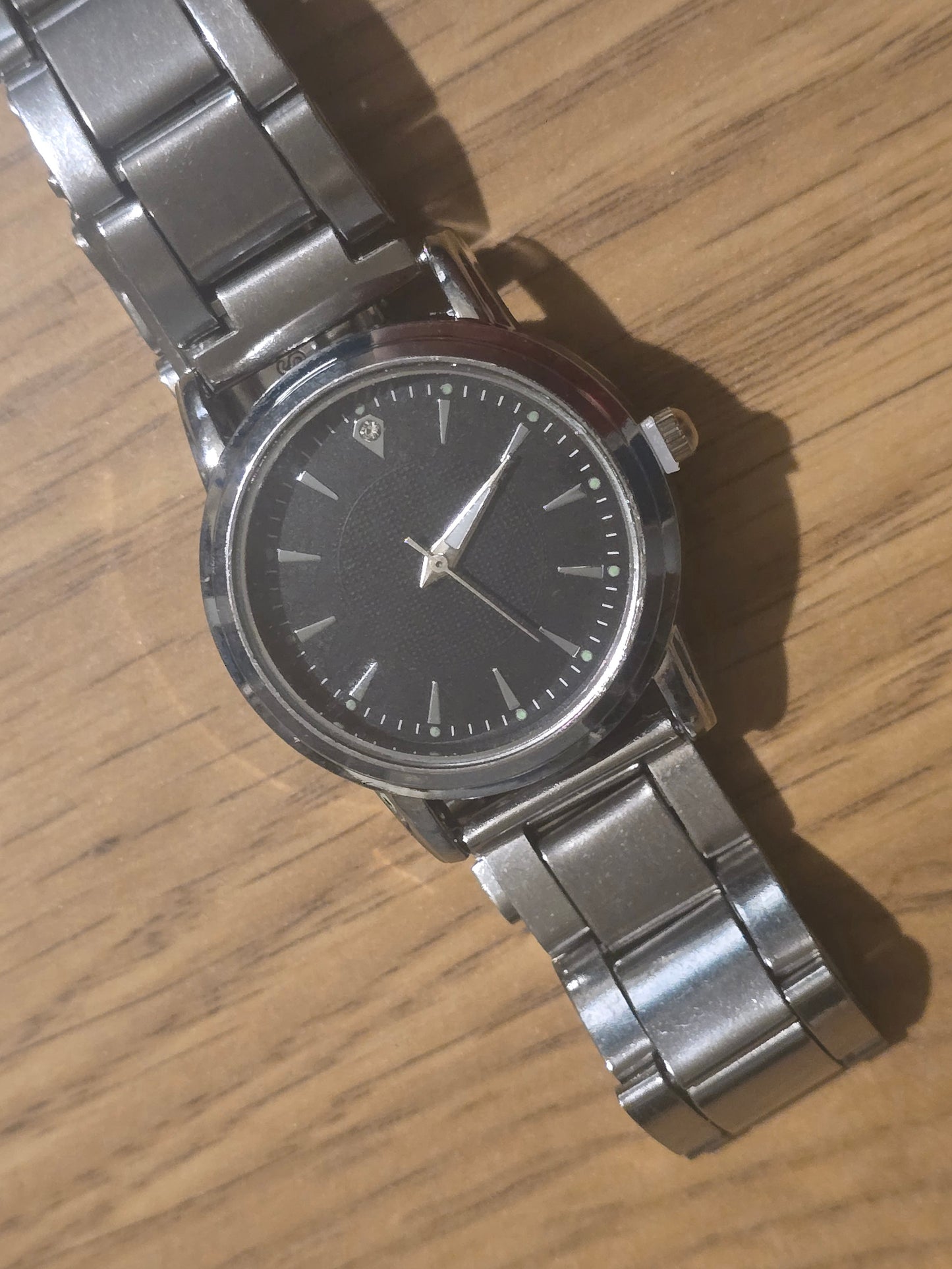 Ladies Classic Quartz Dress Watch - Silver - New - 2