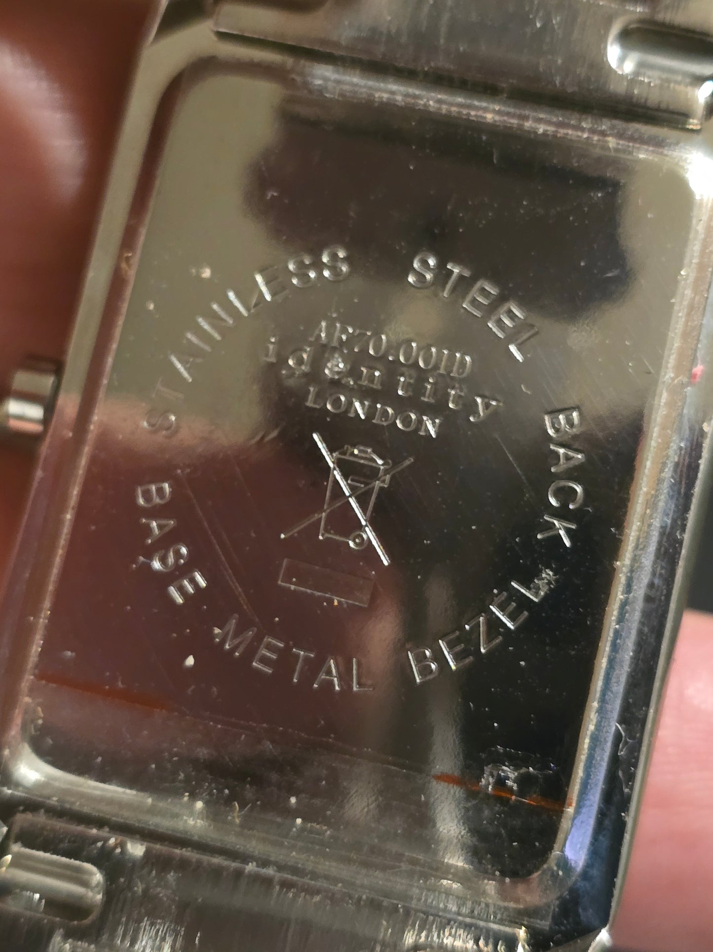 Identity Mens Quartz Watch - New - 1