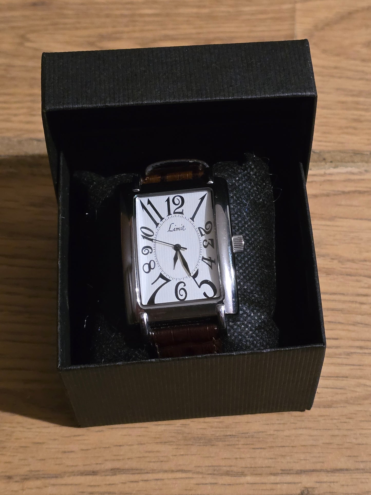 Limit Mens Quartz Watch - Pre-owned - 1