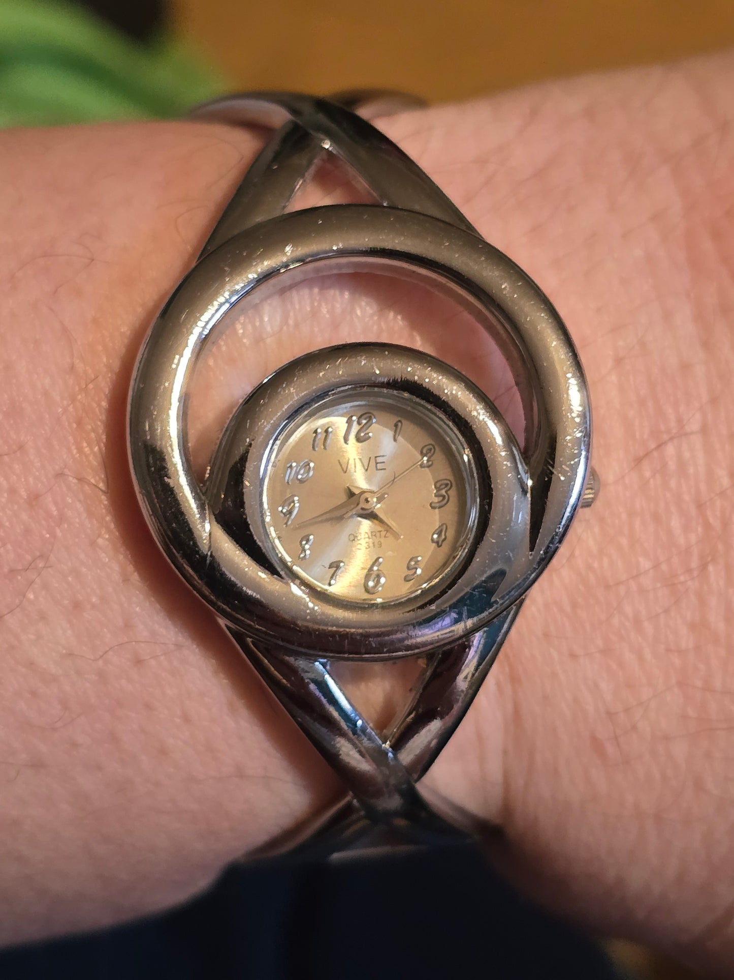 Vive Ladies Quartz Dress Watch - Pre-owned - 1