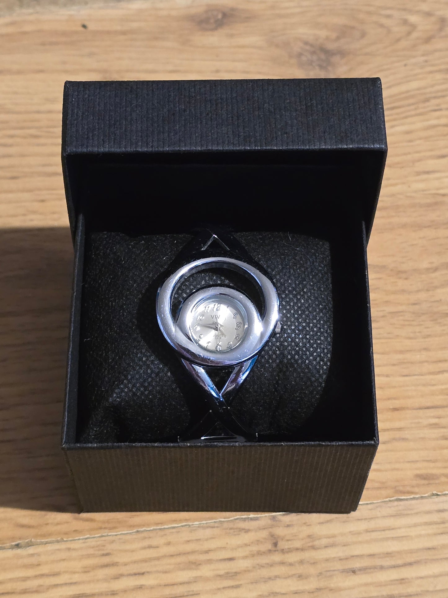 Vive Ladies Quartz Dress Watch - Pre-owned - 1