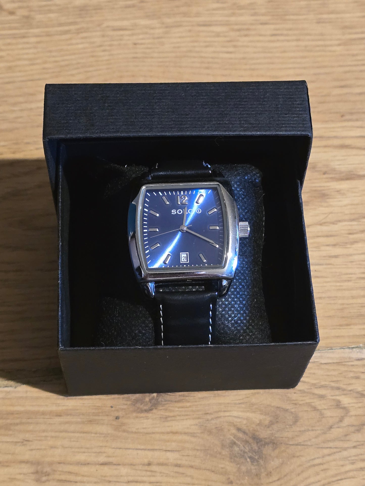 Solo Mens Quartz Watch - Pre-owned