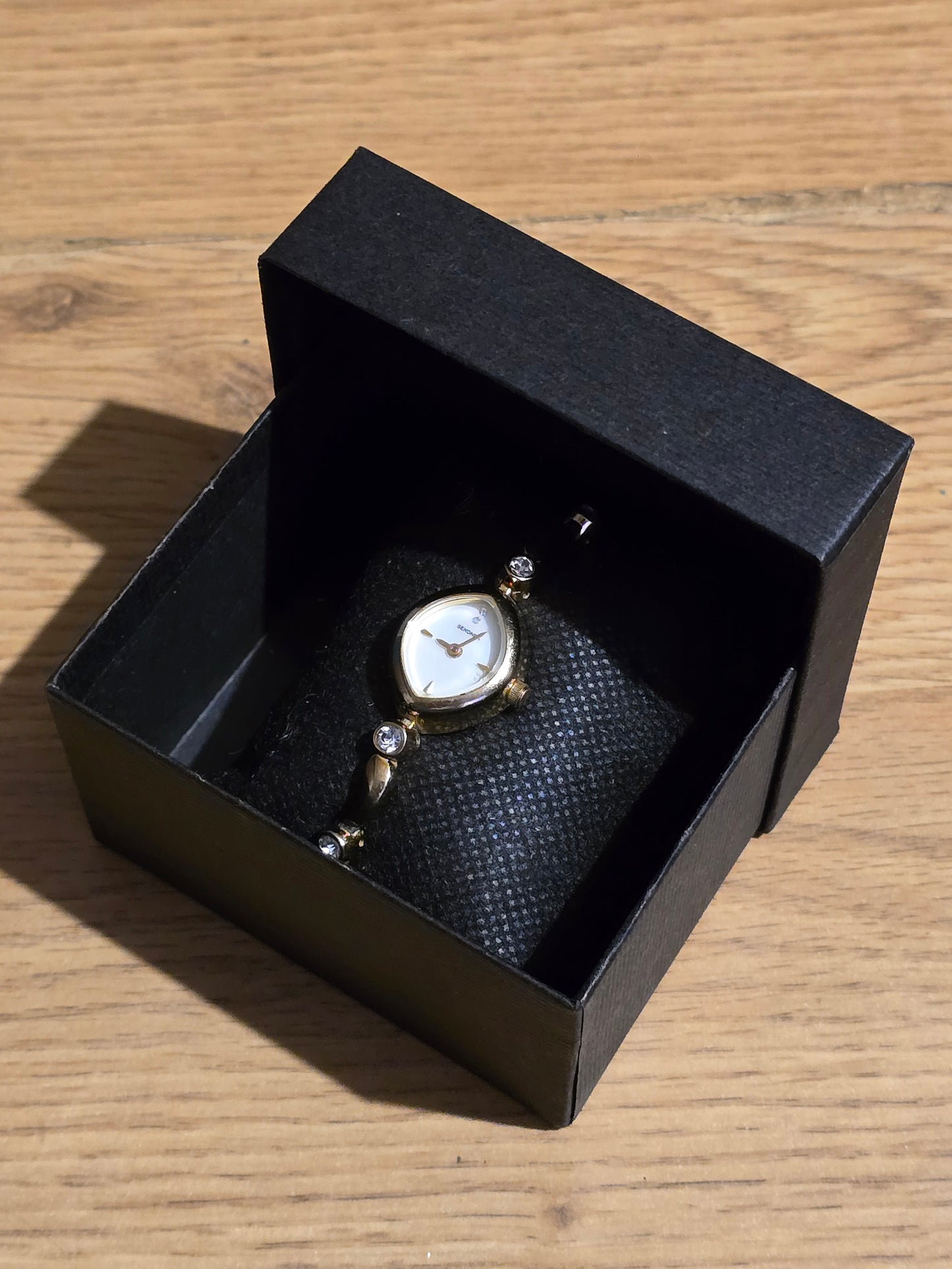 Sekonda Ladies Quartz Dress Watch - Pre-owned - 1