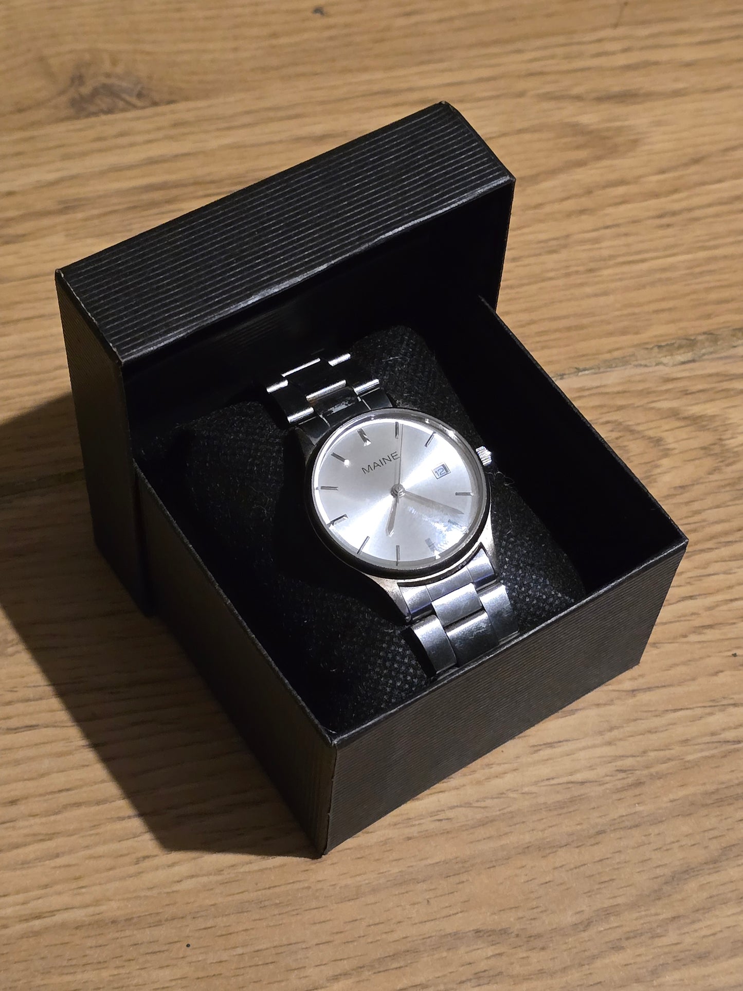 Maine Mens Water Resistant Quartz Watch - Pre-owned - 1