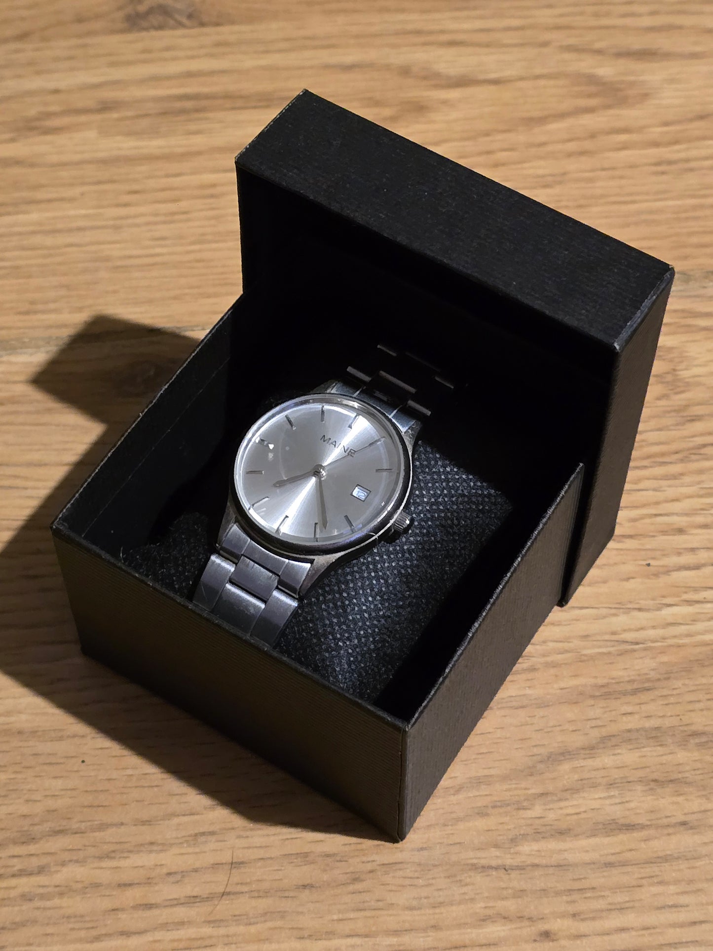 Maine Mens Water Resistant Quartz Watch - Pre-owned - 1