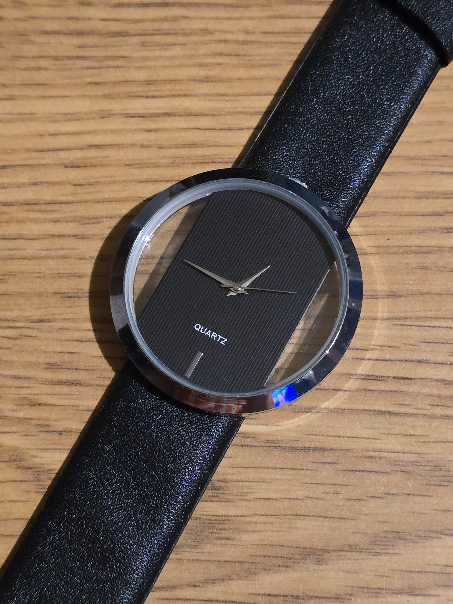 Ladies Quartz Watch - New - 2