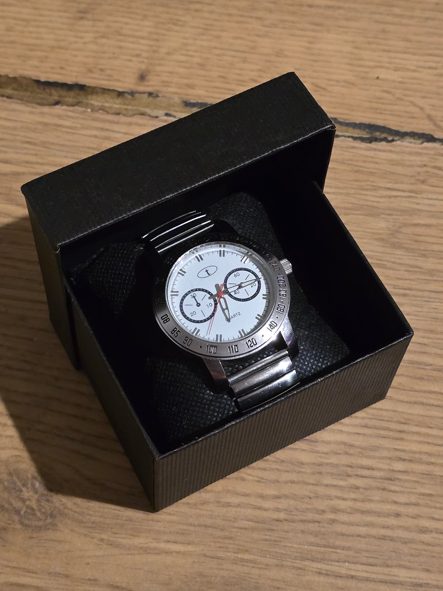 Time Mens Quartz Watch - Pre-owned - 1