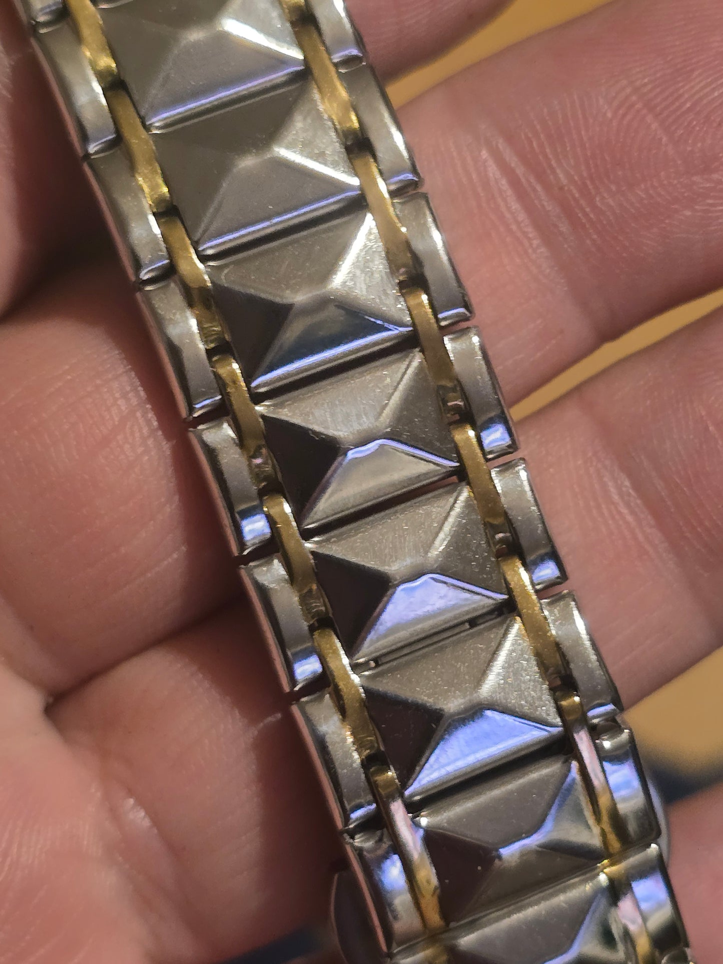 Poedagar Mens Bi-Colour Mens Quartz Watch - New - 1