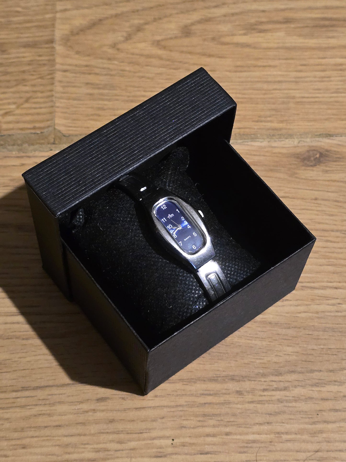 Time Ladies Quartz Watch - Pre-owned - 1