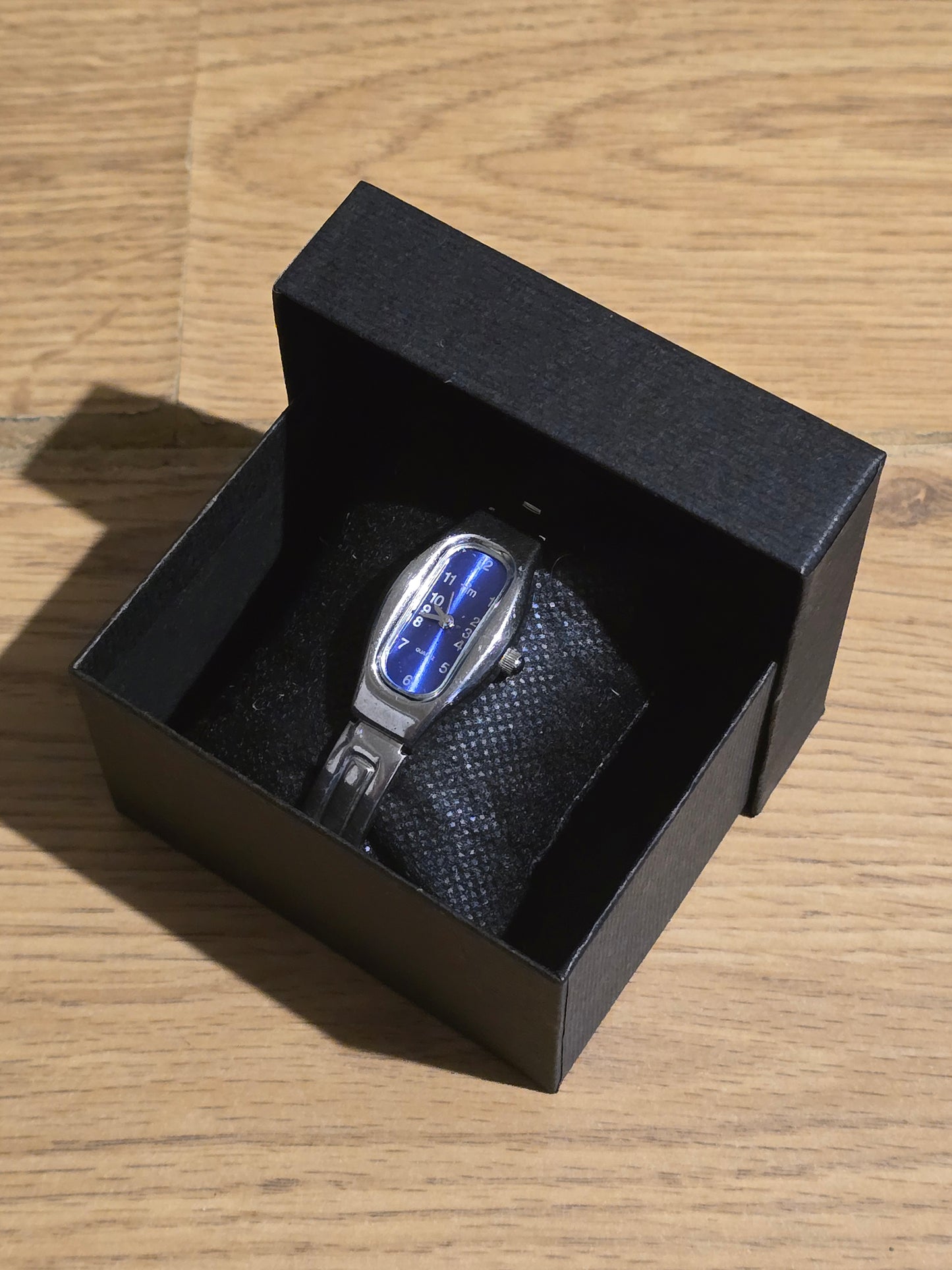 Time Ladies Quartz Watch - Pre-owned - 1