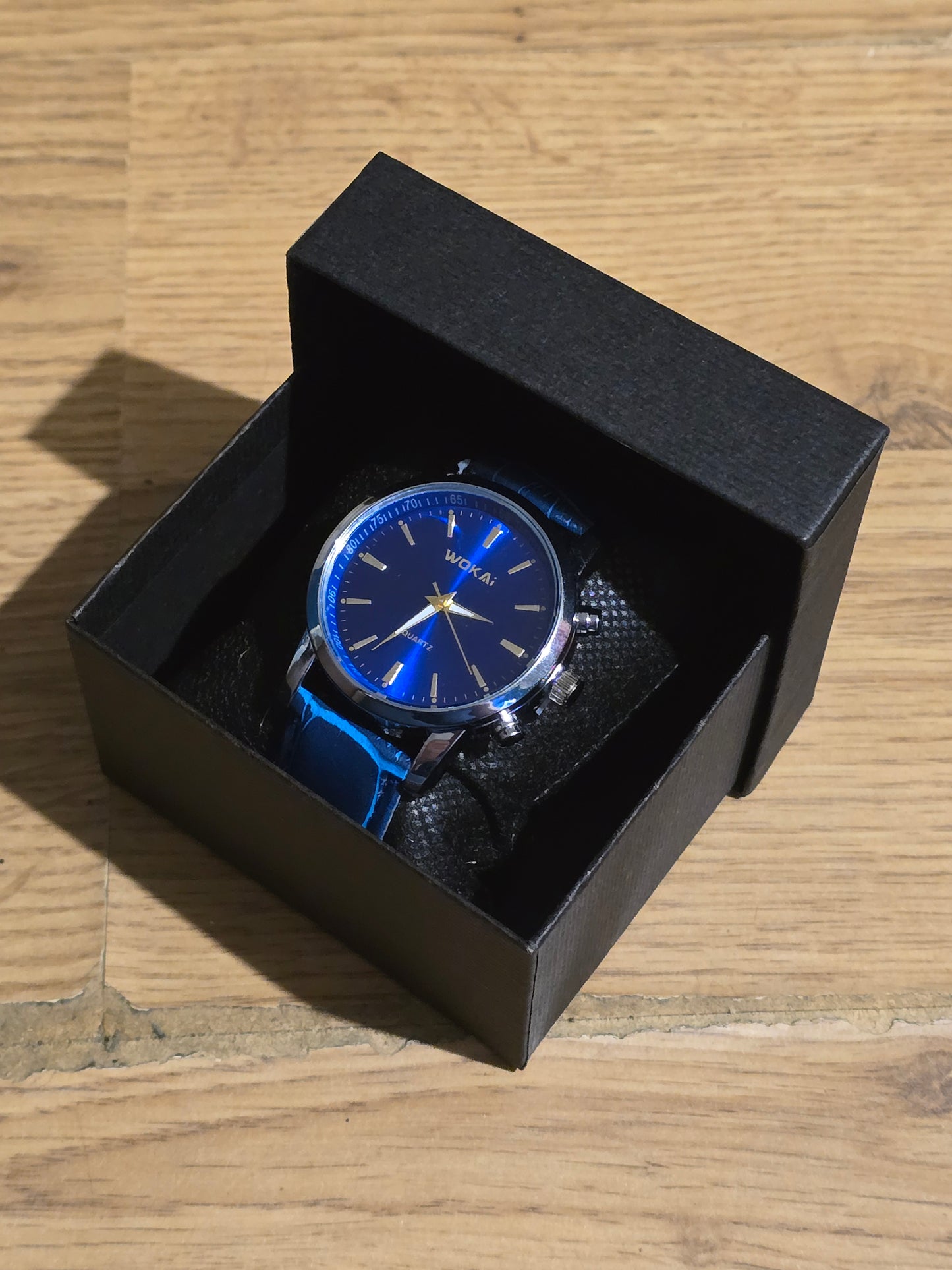 Wokai Mens / Unisex Quartz Watch - New - 10