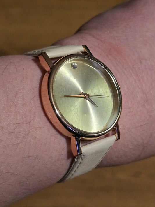 Mens / Unisex Minimalist Quartz Watch - New - 9