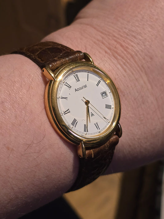 Accurist Mens / Unisex Gold Plated Quartz Watch - Pre-owned