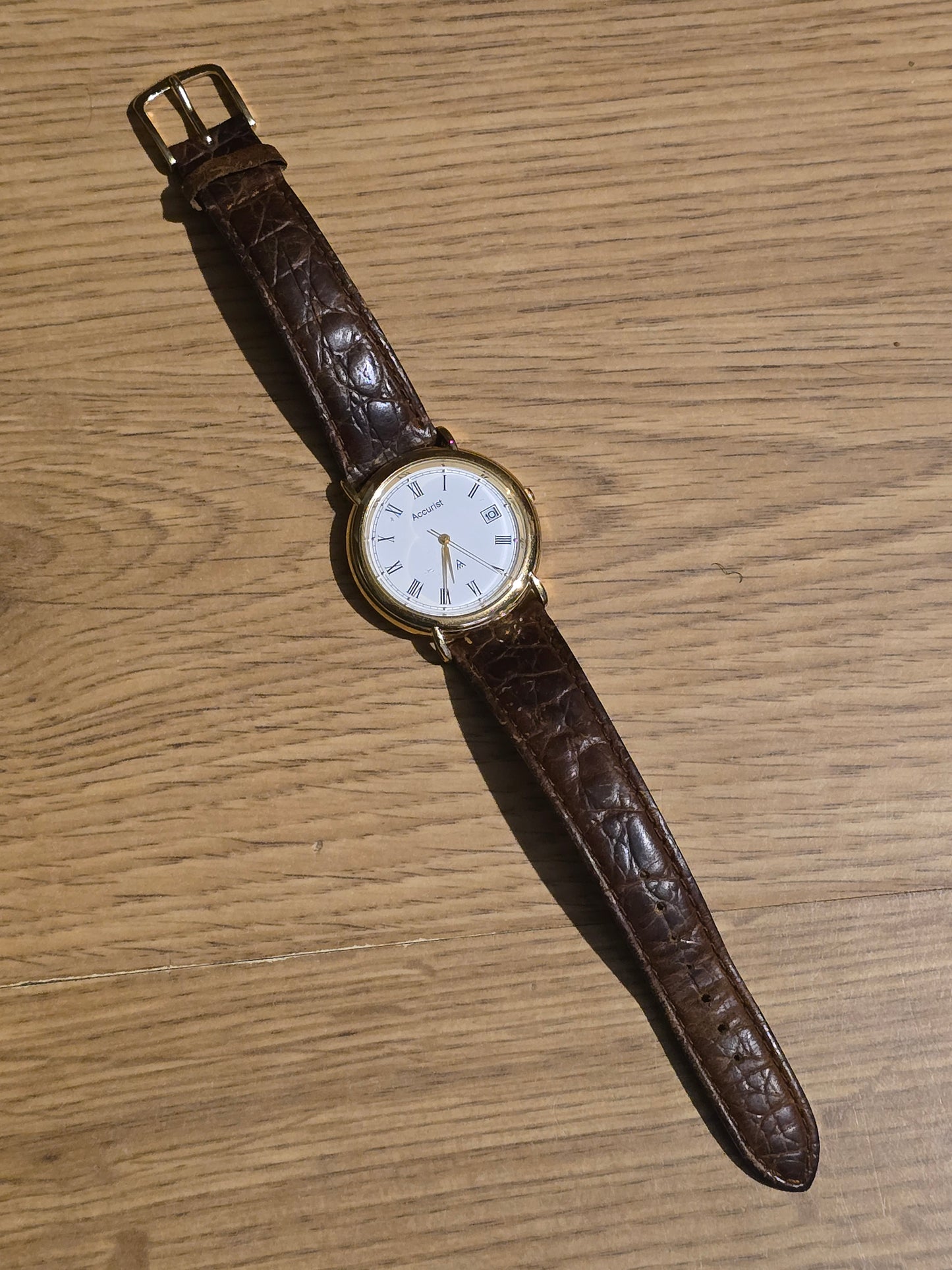 Accurist Mens / Unisex Gold Plated Quartz Watch - Pre-owned - 1