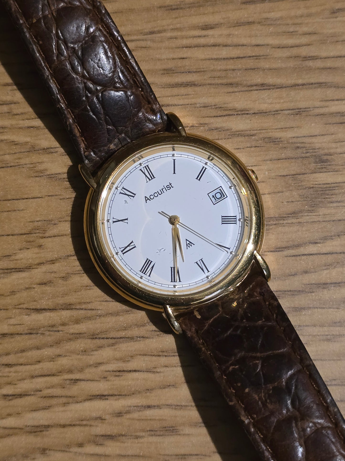 Accurist Mens / Unisex Gold Plated Quartz Watch - Pre-owned - 1