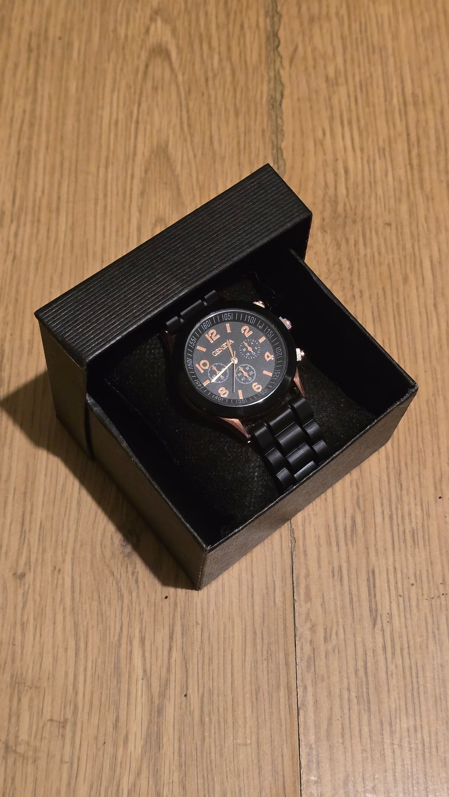 Geneva Ladies Quartz Watch - Black - New