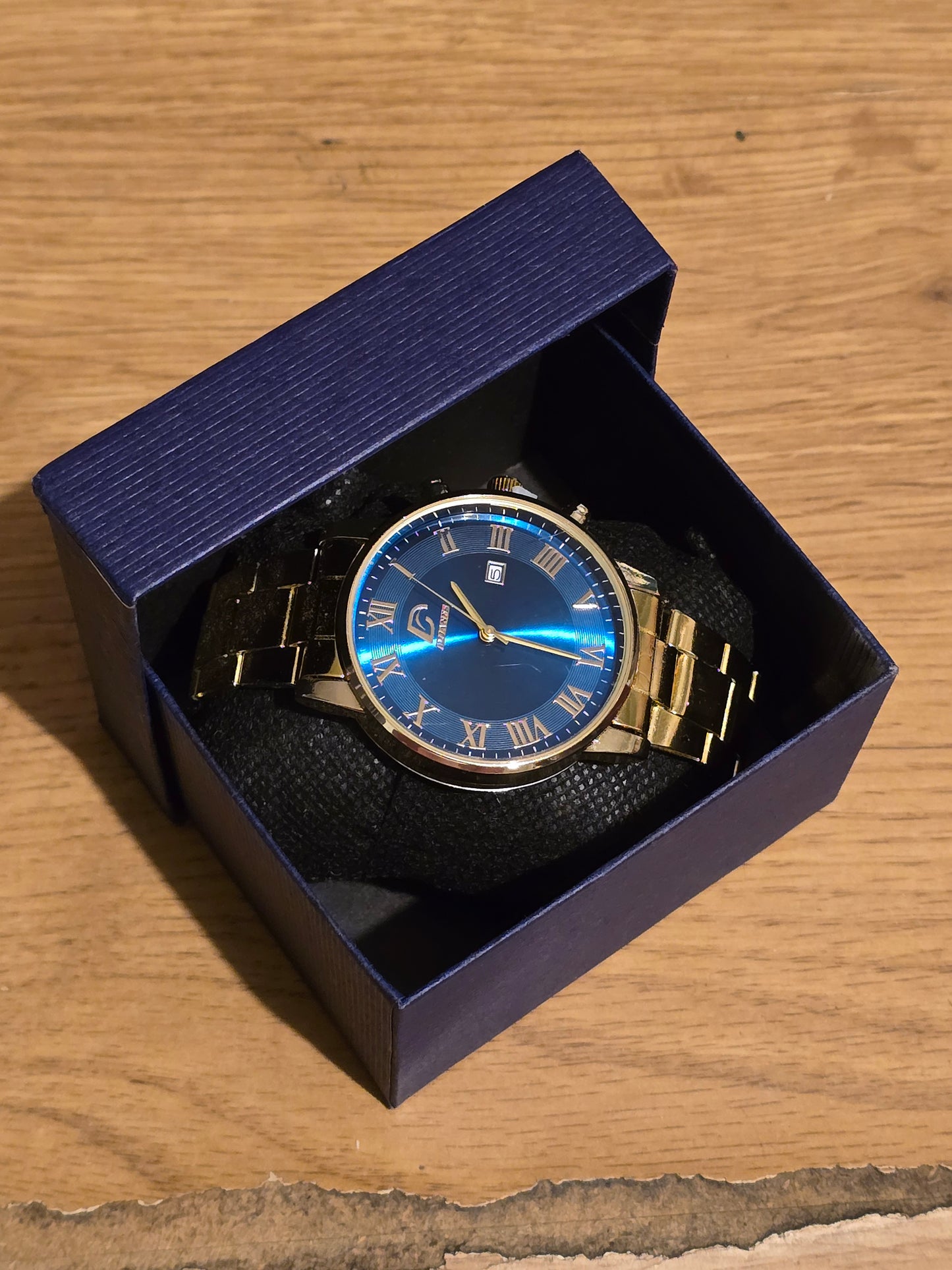 Dijanes Mens Gold Coloured Quartz Watch - New