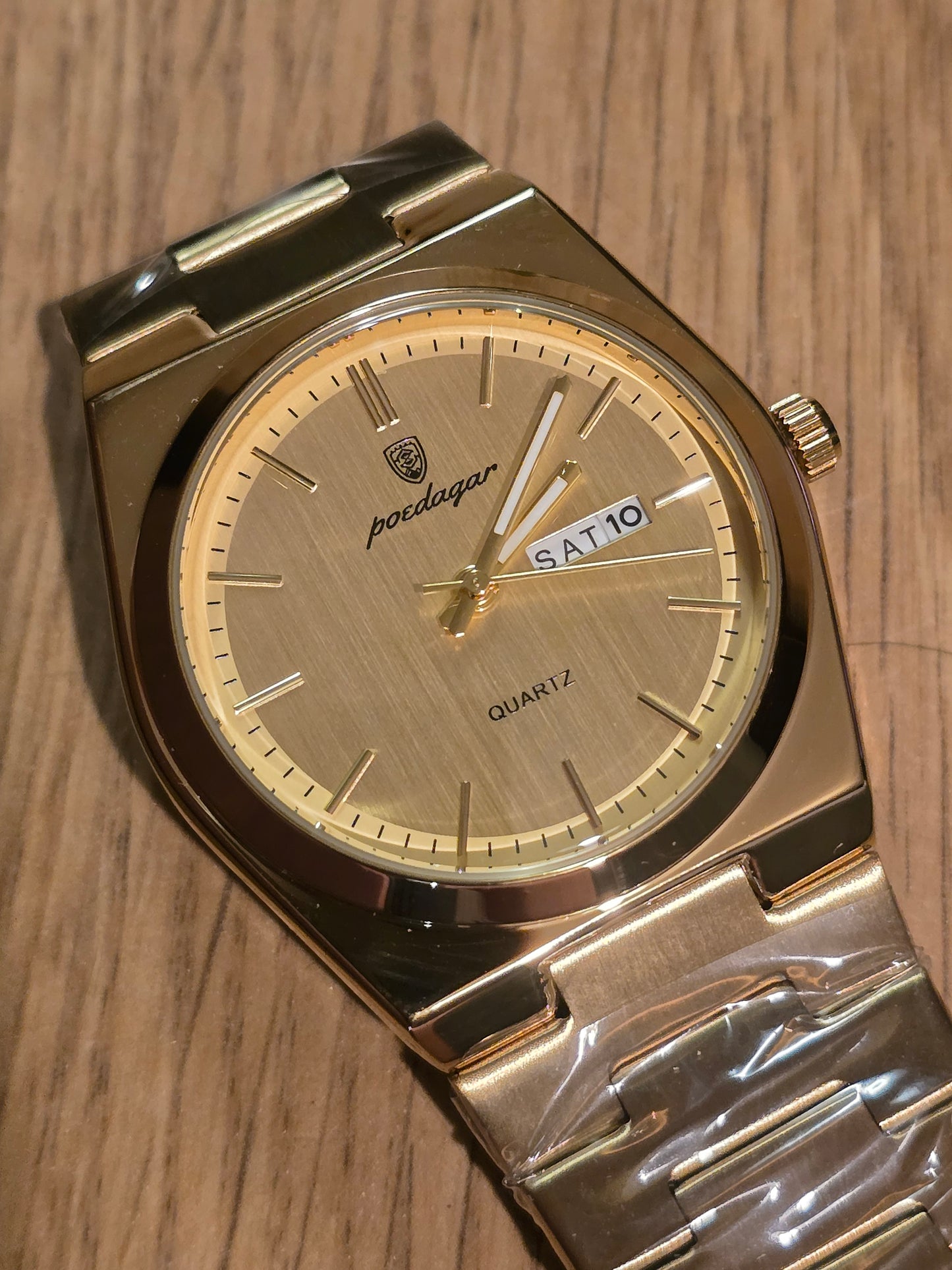 Poedagar Mens Gold Coloured Quartz Watch - New - 1
