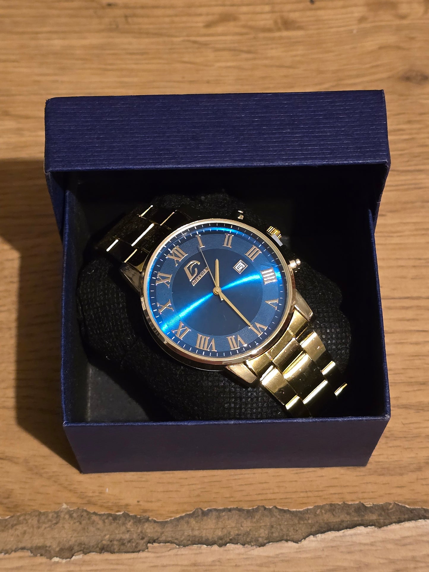 Dijanes Mens Gold Coloured Quartz Watch - New
