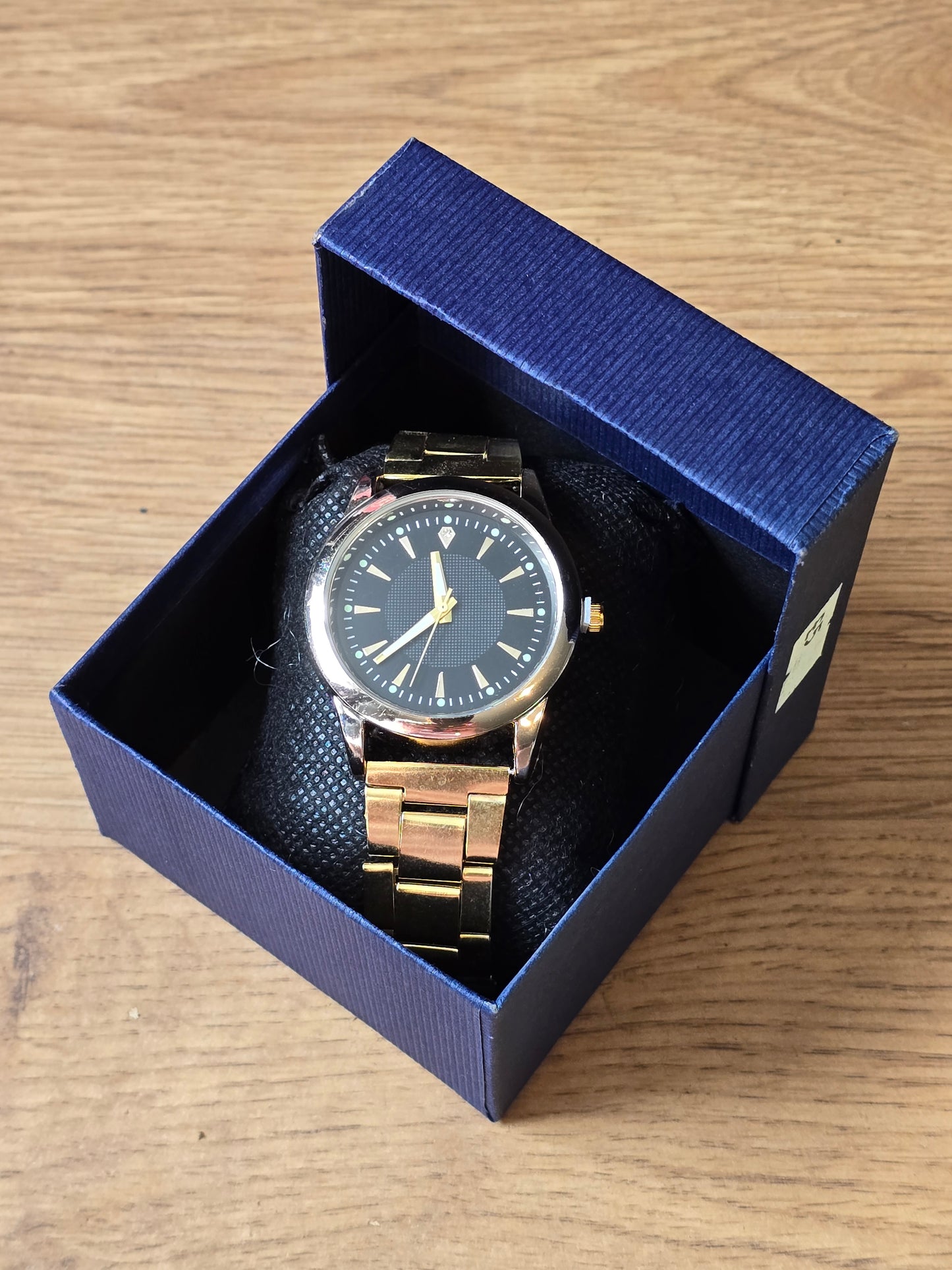 Mens Gold Coloured Quartz Watch - New