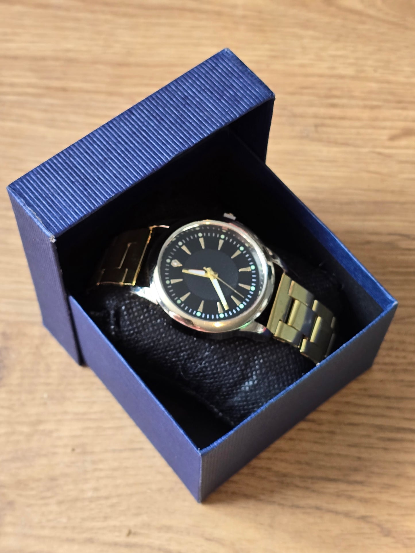 Mens Gold Coloured Quartz Watch - New