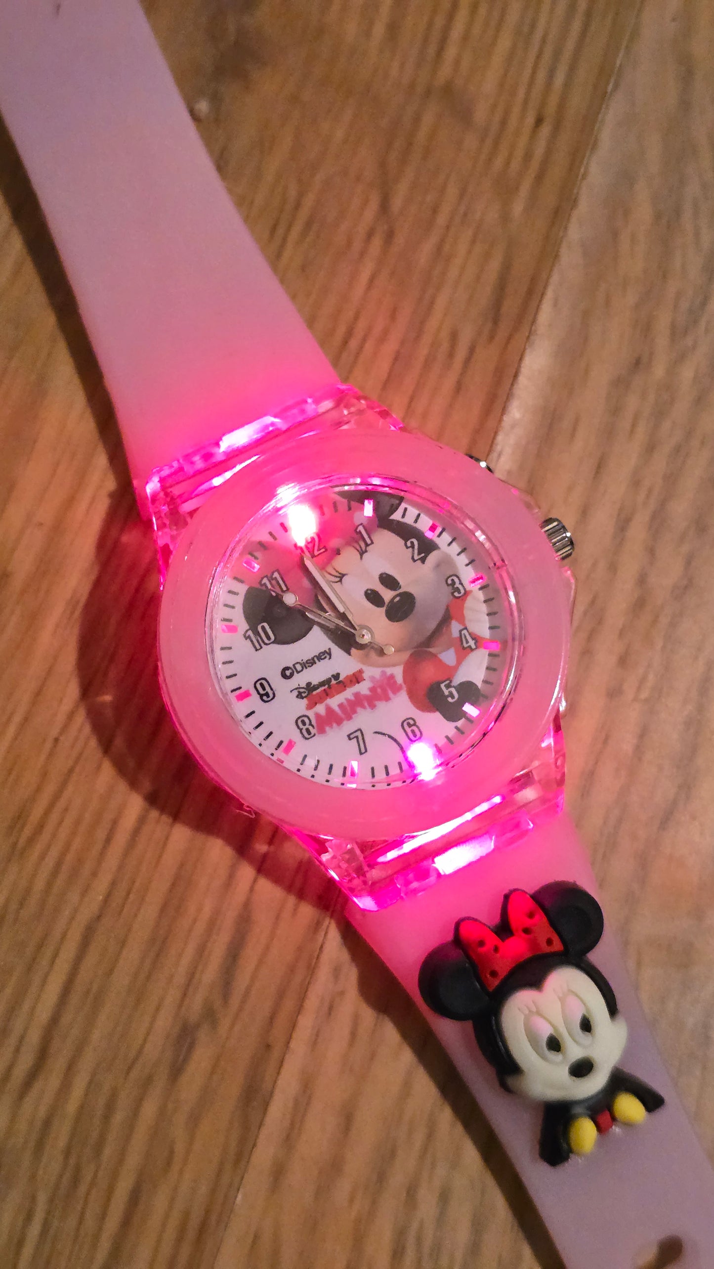 Disney Minnie Mouse Girls Quartz Watch - New