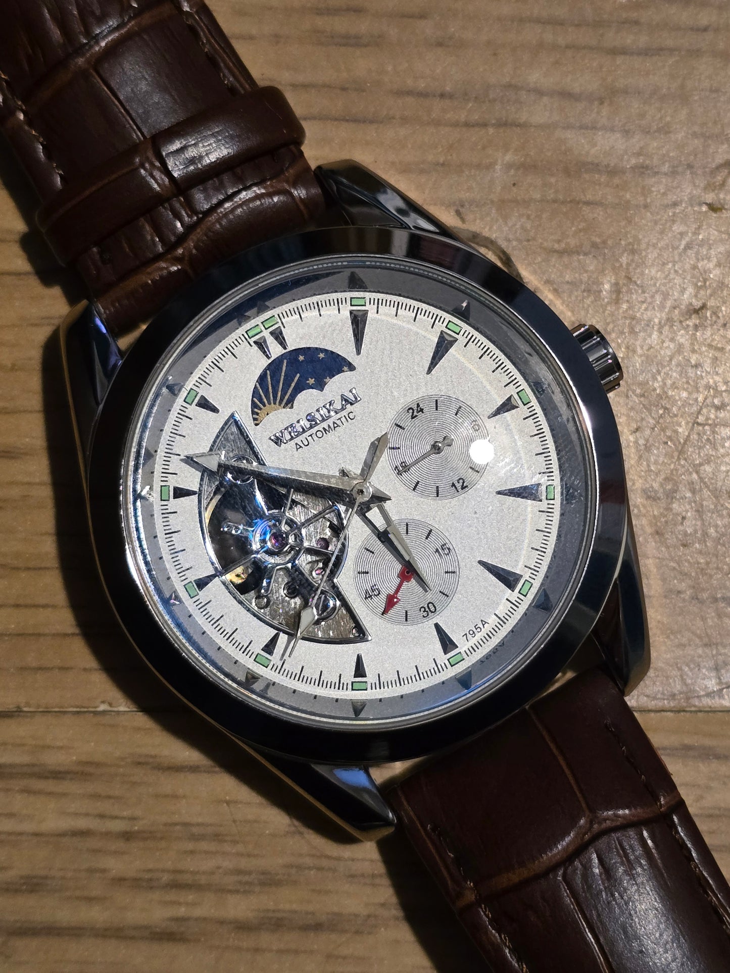 Automatic Mens Mechanical Watch - New