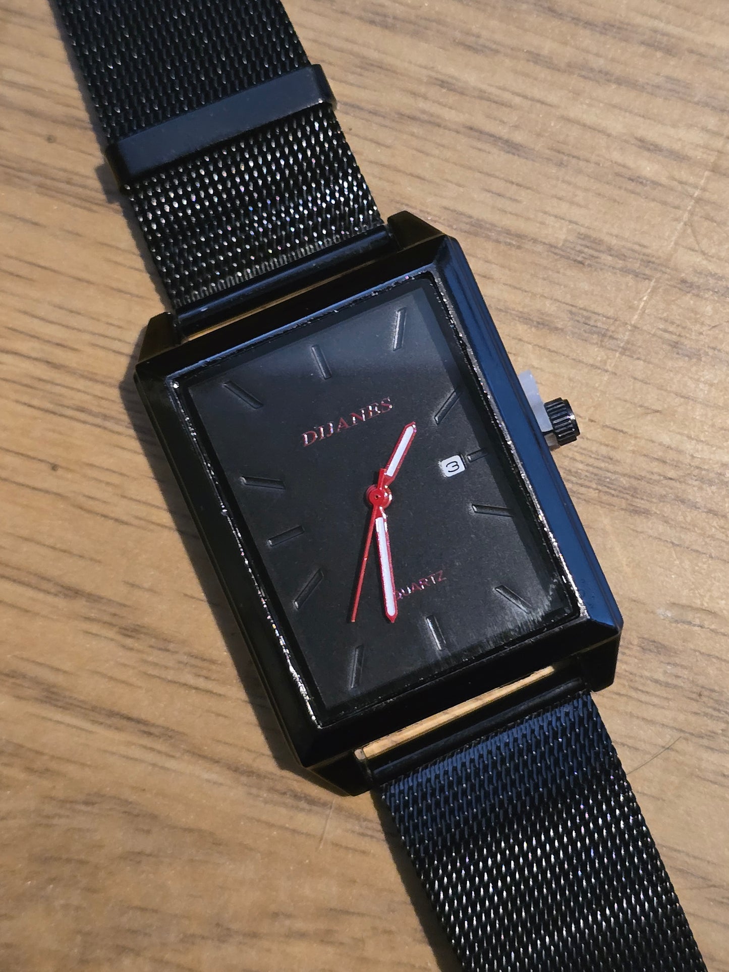 Dijanes Ladies / Unisex Quartz Watch - New