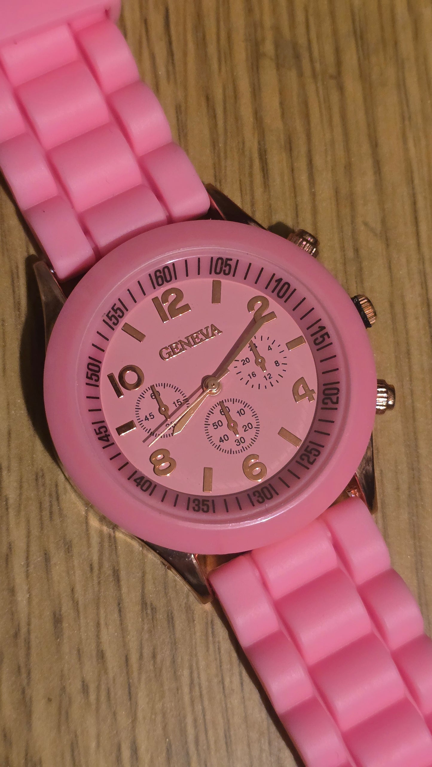 Geneva Ladies Quartz Watch - Pink - New
