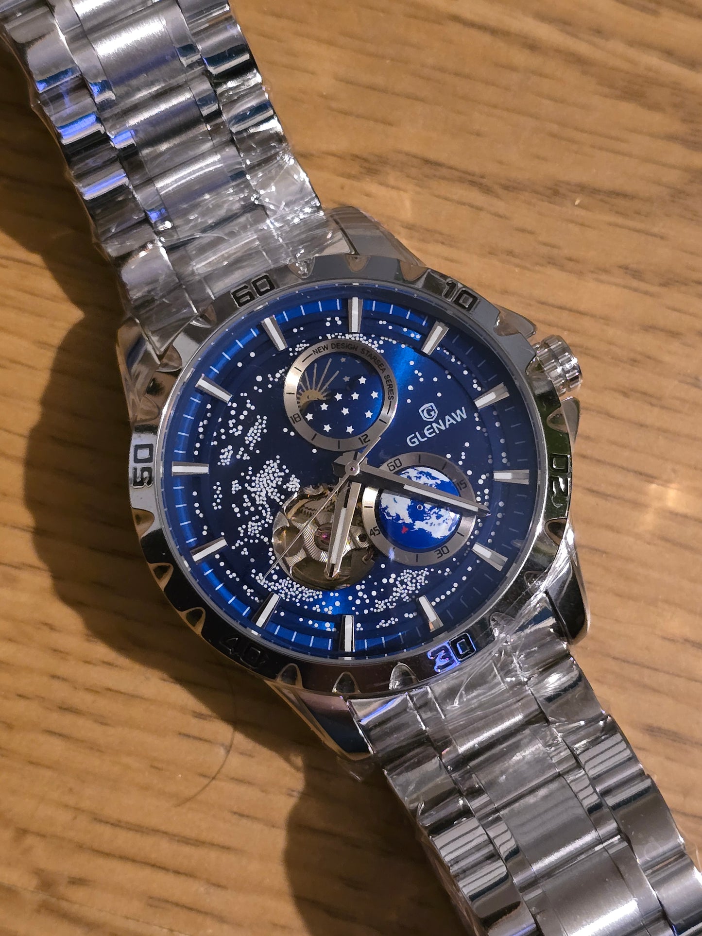Glenaw Rotating Earth Mens Automatic Mechanical Watch - New