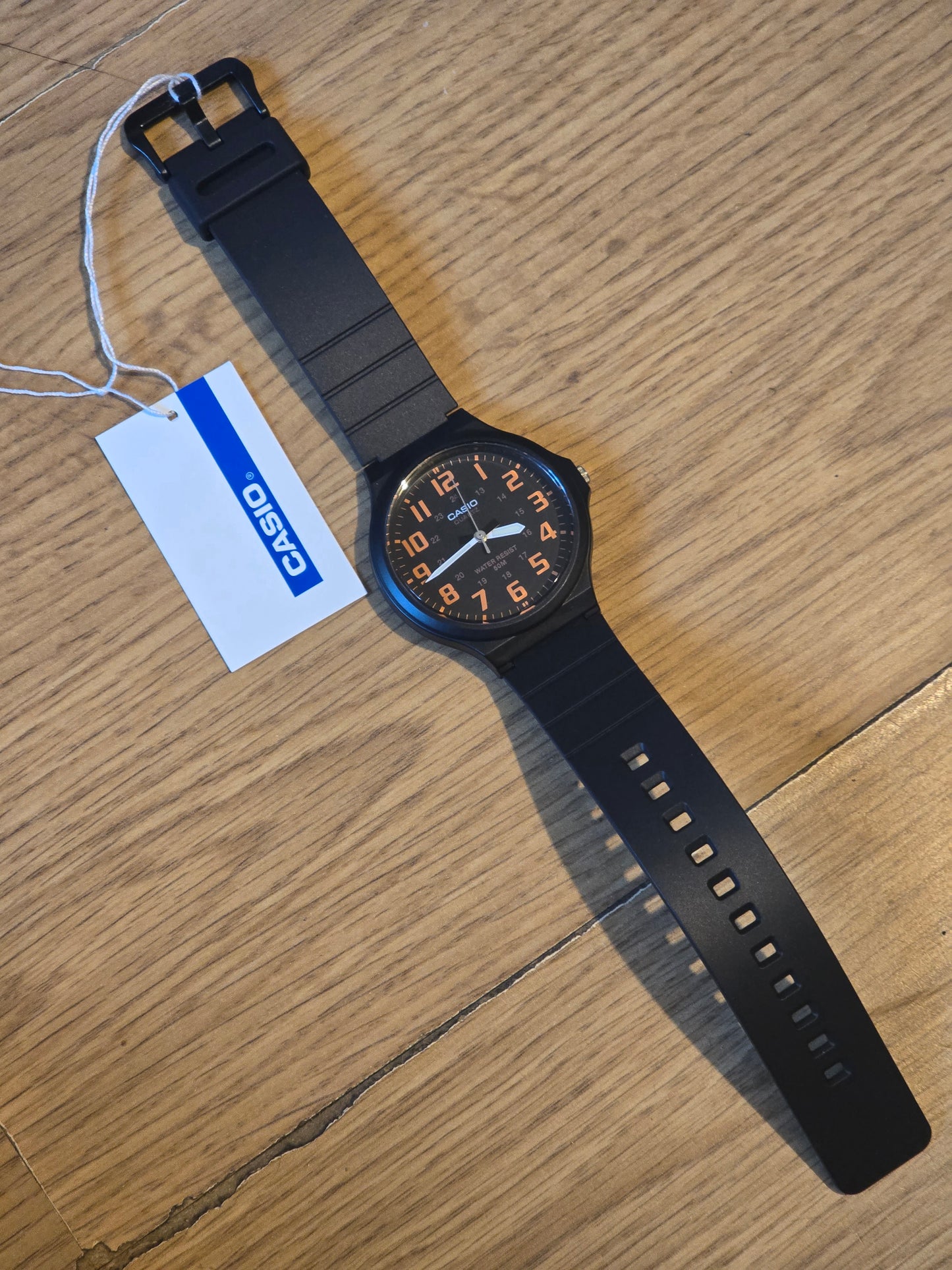 Casio MW-240-4BVEF Mens Quartz Watch