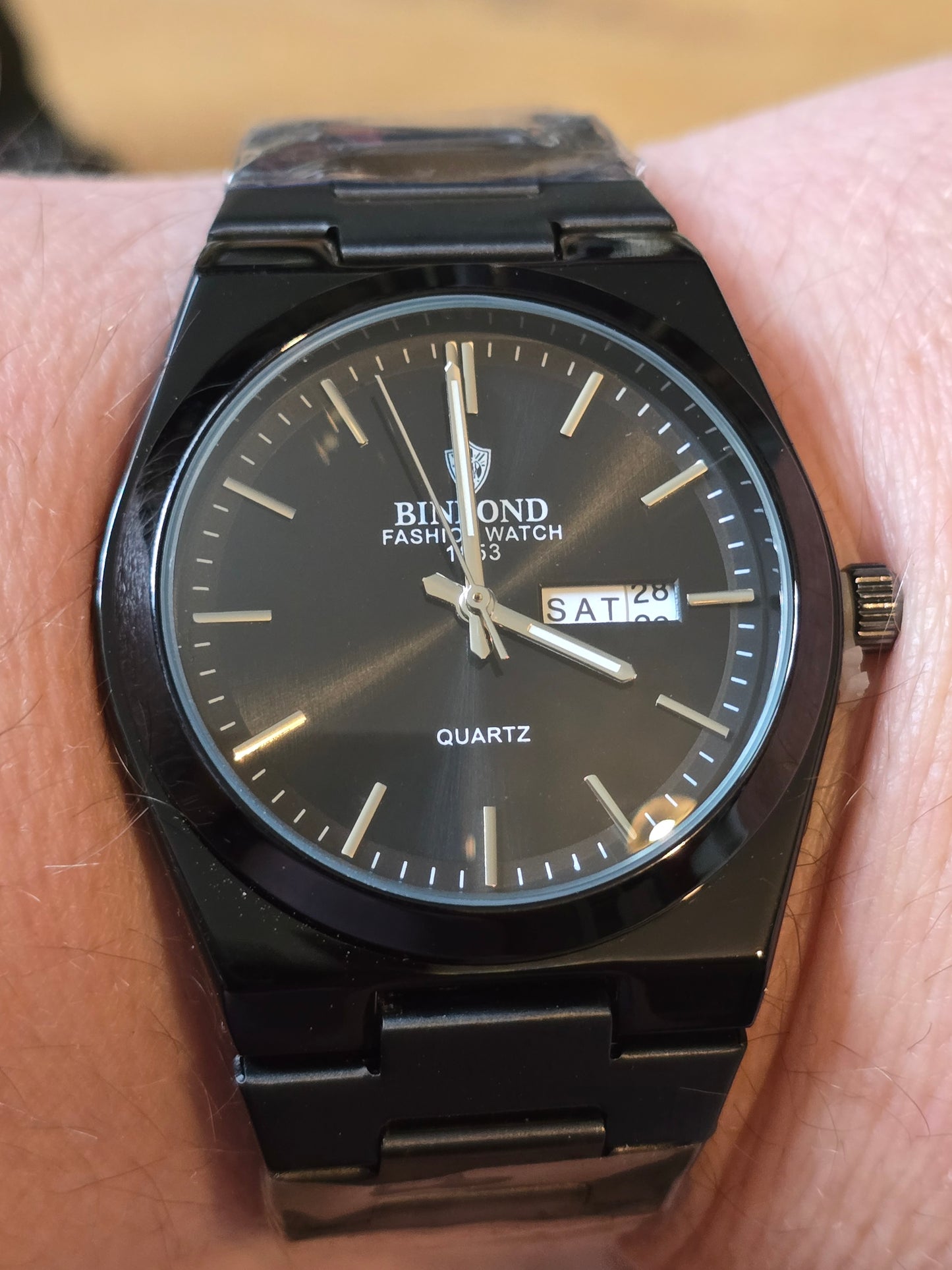 Binbond Mens Quartz Watch - Black - New