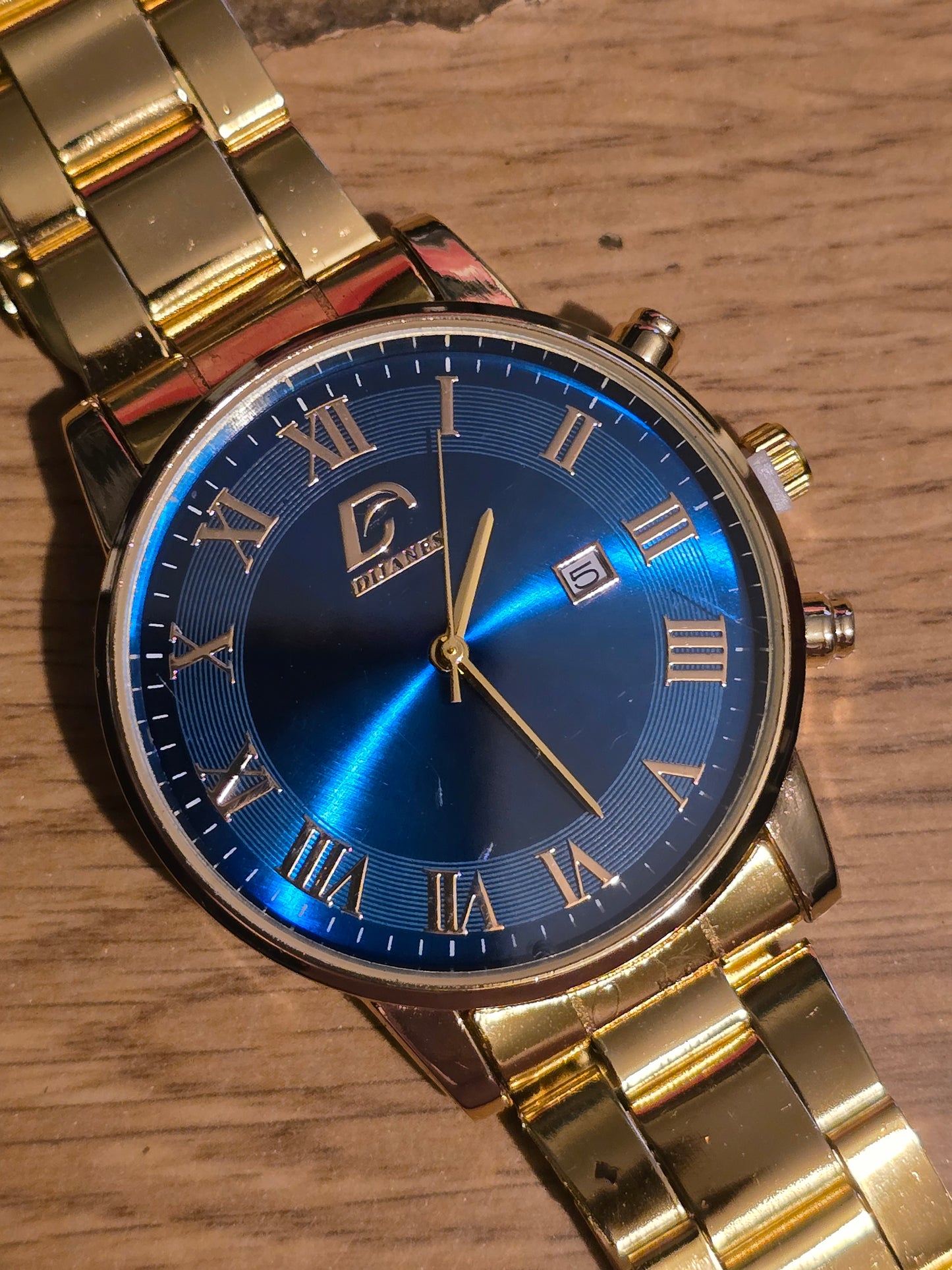 Dijanes Mens Gold Coloured Quartz Watch - New