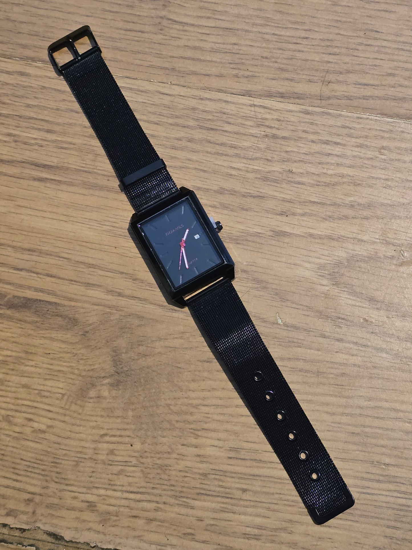 Dijanes Ladies / Unisex Quartz Watch - New