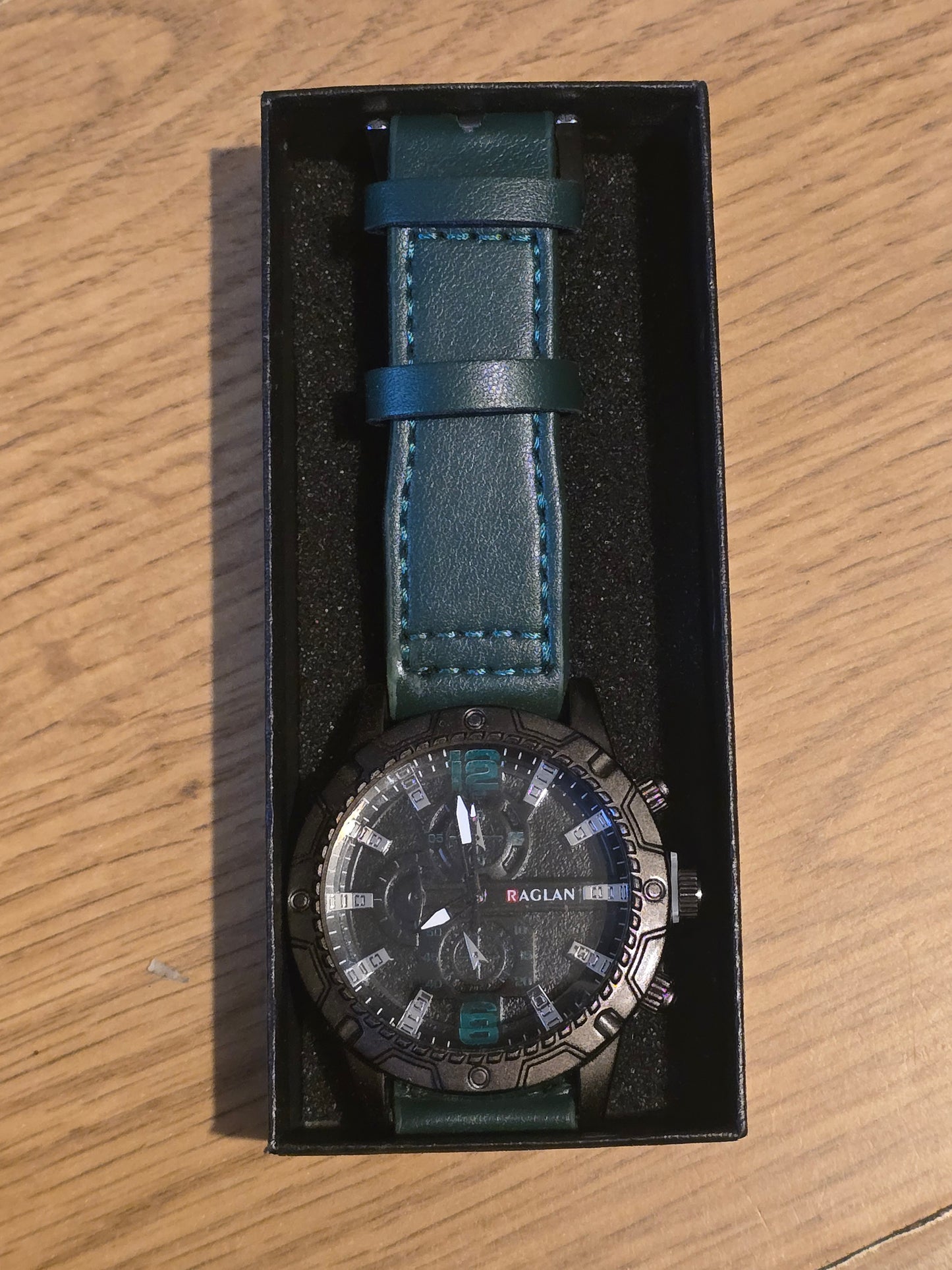 Raglan Mens Quartz Watch - Green - New - 1